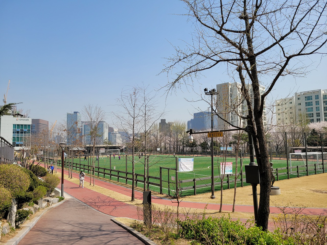 过自己拼命 过自己拼命